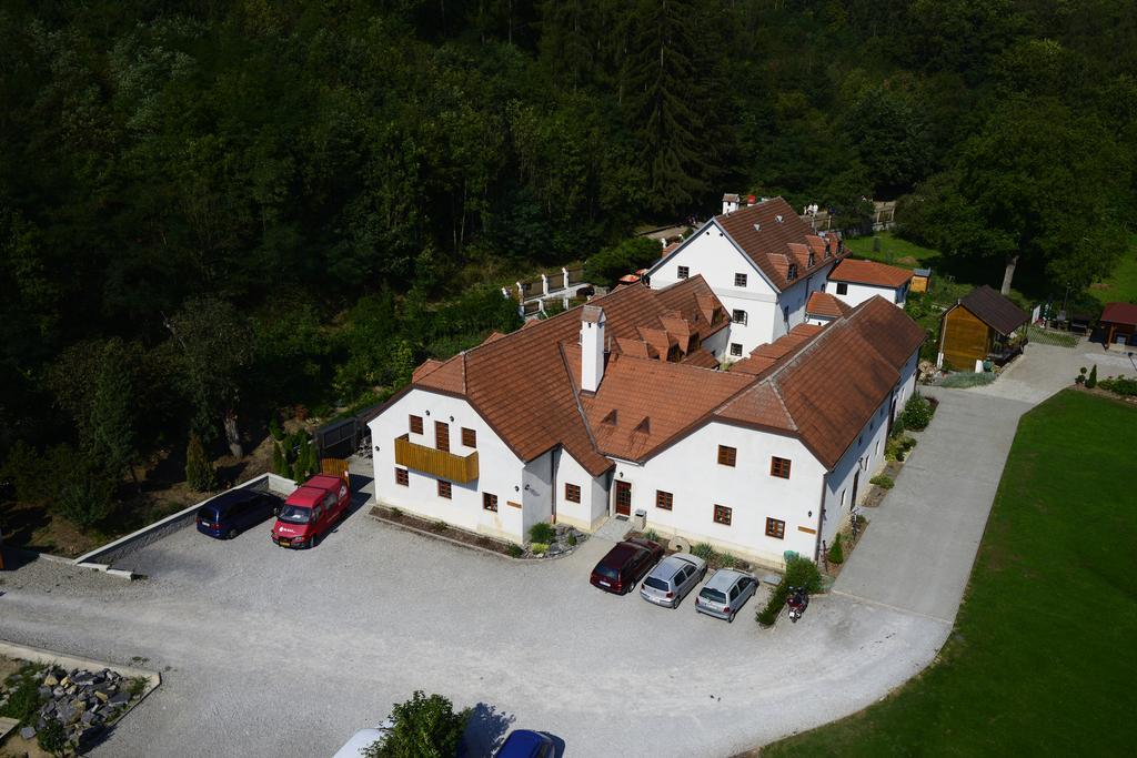 Pension Kadlcuv Mlyn Brno Luaran gambar